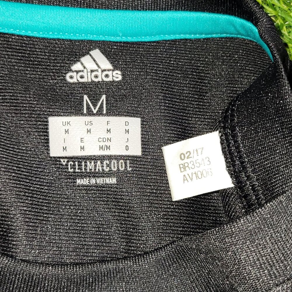Cristiano Ronaldo Real Madrid 2017 2018 UEFA Away Soccer Jersey Shirt M - Picture 7 of 9